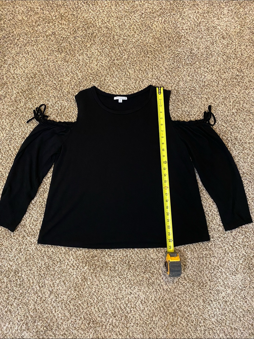 Green Envelope Black Cold Shoulder Blouse - Picture 4 of 5